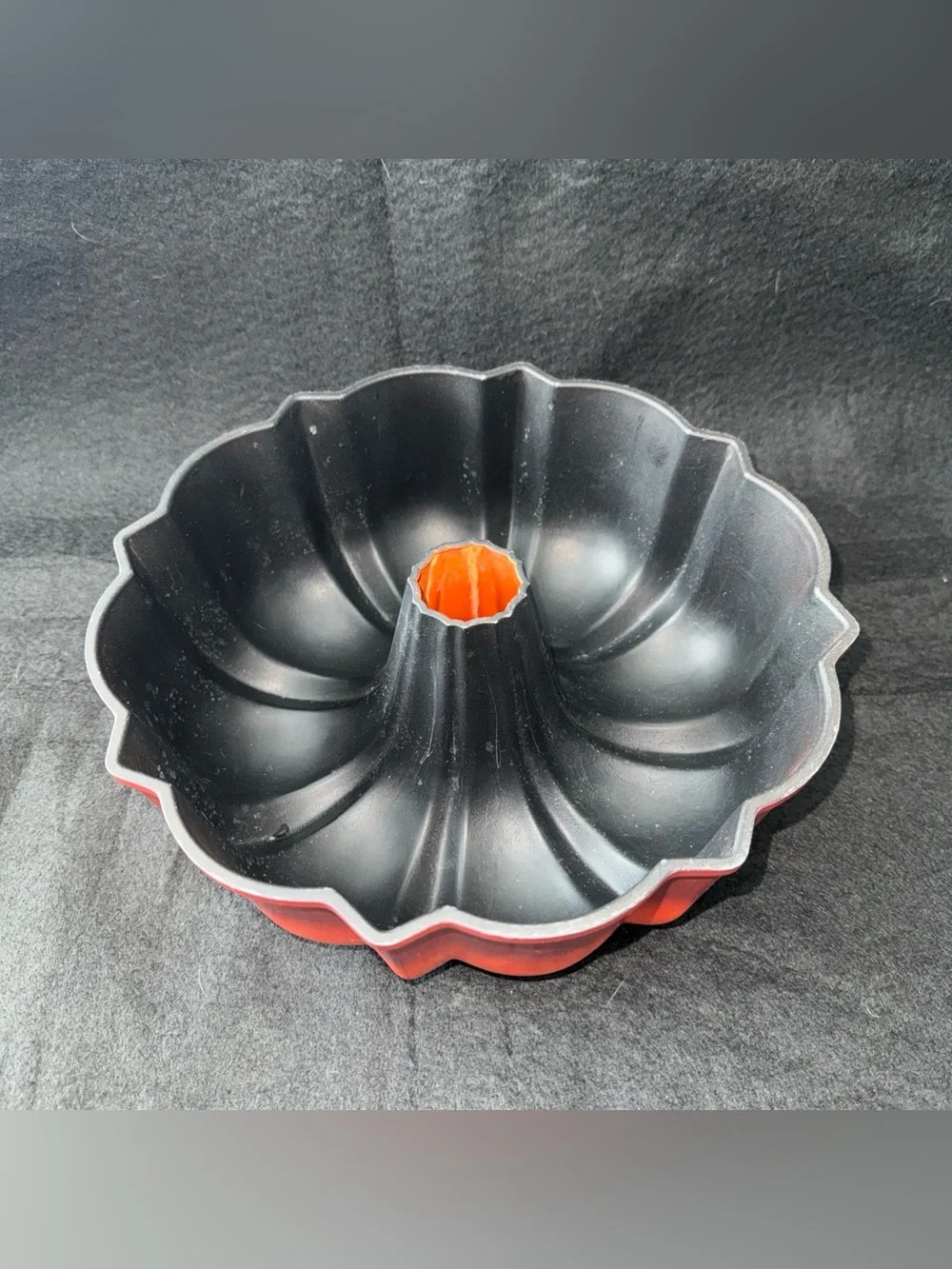 Vintage Bundt Pan Fluted Tube Cake 10